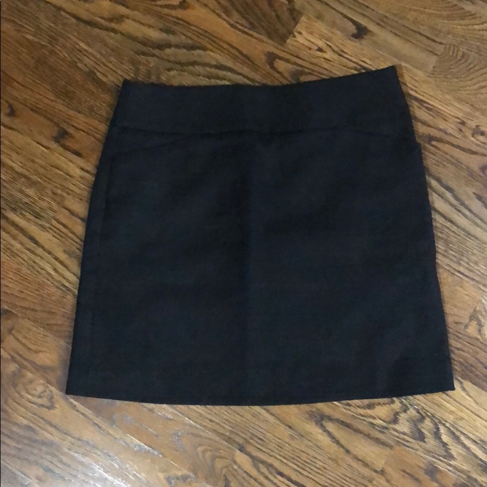 Women’s Loft Black skirt. Size 2.